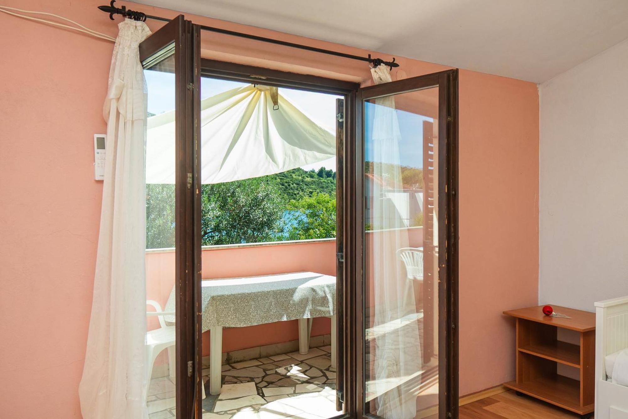 House Nani Villa Rogoznica  Bilik gambar