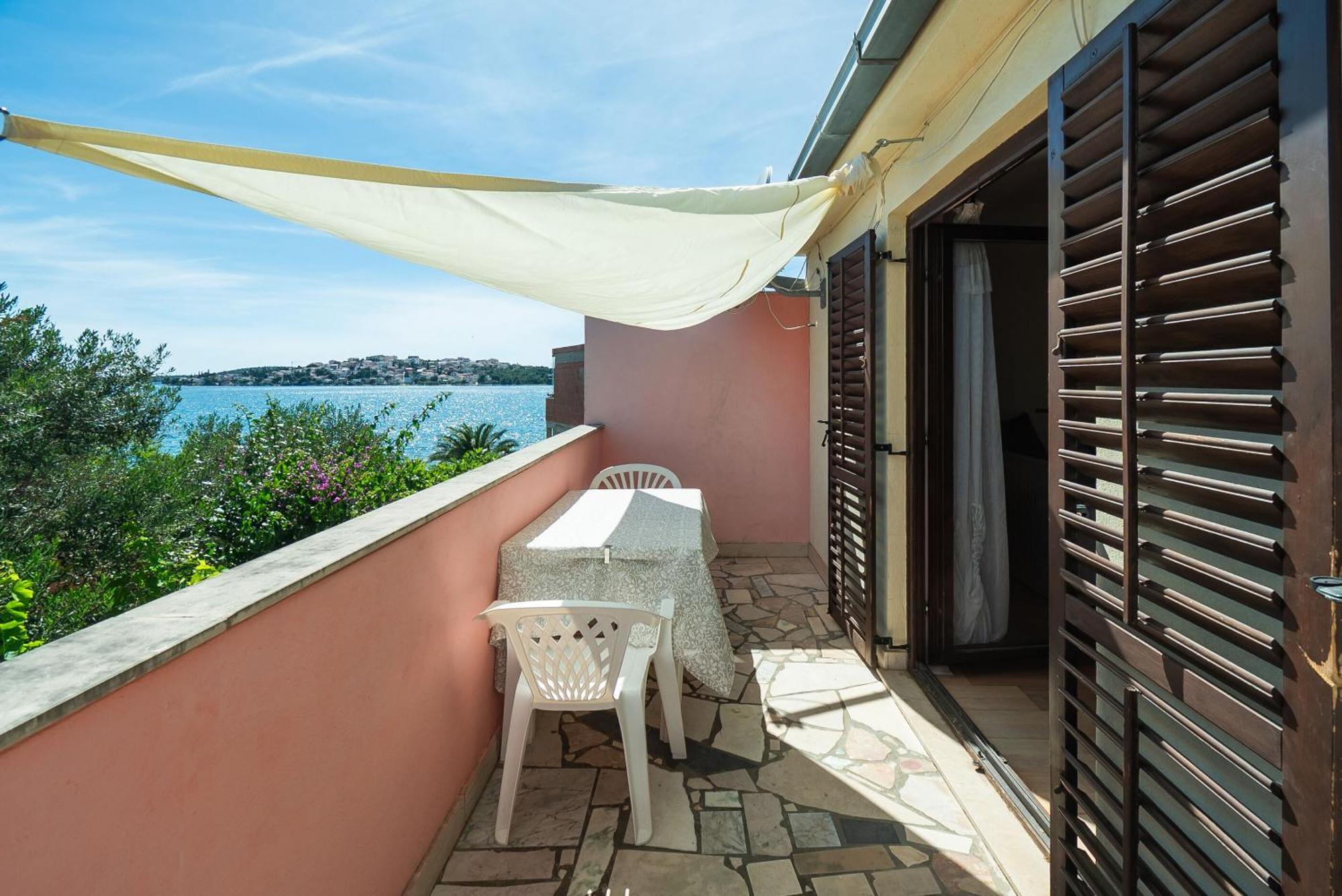 House Nani Villa Rogoznica  Bilik gambar